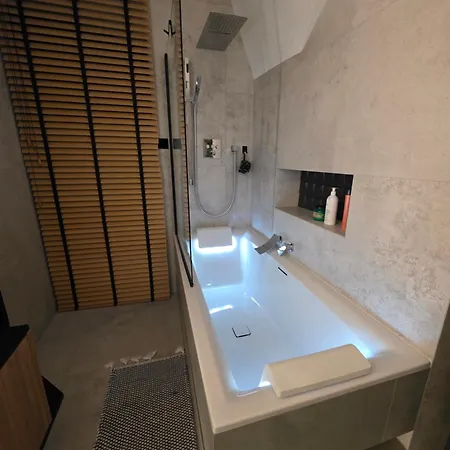 Loft Haven - Loftowa Villa Trzemeszno
